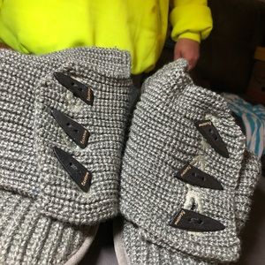 Tall knit Bearpaw slippers/boots